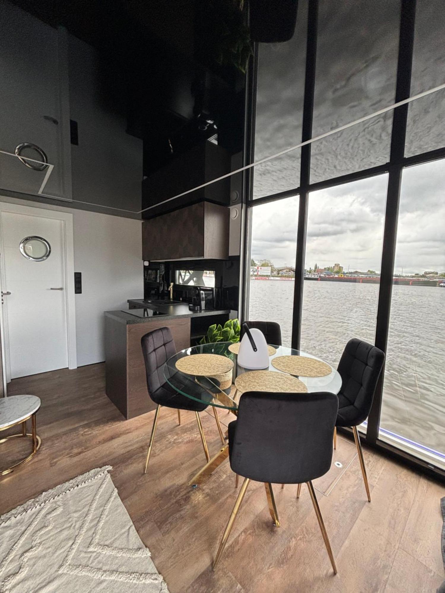 Houseboat Energyapart Щецин Экстерьер фото